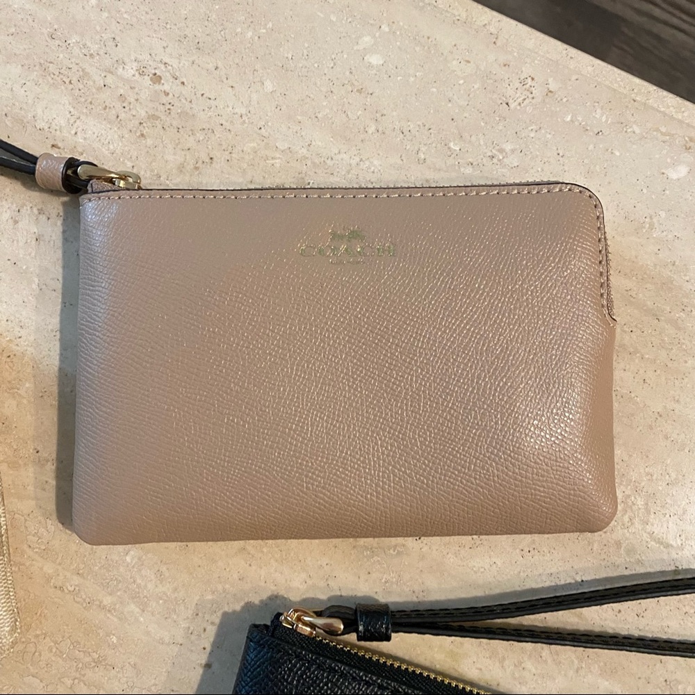 Coach mini wristlet brand new with box and tag - multiple colors available - Picture 9 of 10